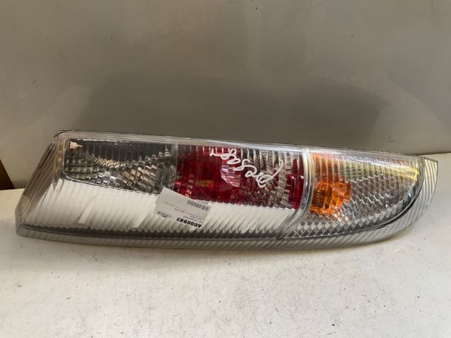 Nissan Presage U31 2003-2009 L Tail Light