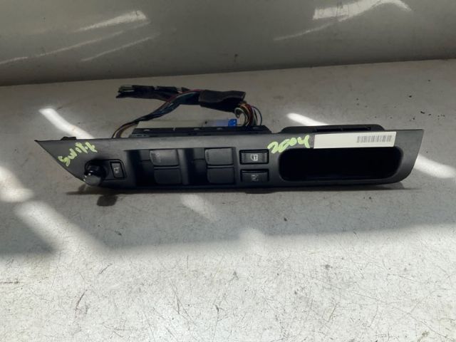 Suzuki Swift ZD21S 2004-2010 RF Window Switch
