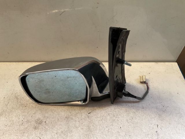 Toyota Noah/Voxy R60 2001-2007 LF Door Elec Mirror (5 Wire)