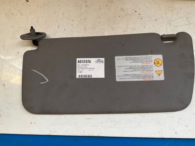 Nissan Navara D22 2008-2015 RH Sunvisor