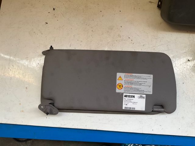 Nissan Navara D22 2008-2015 LH Sunvisor