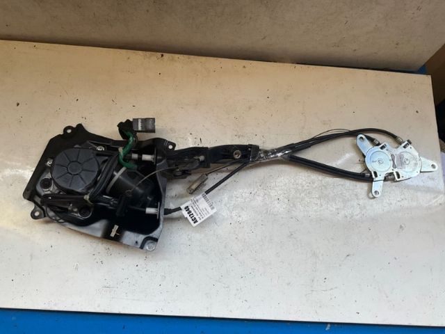 Toyota Noah/Voxy R60 2001-2007 R Side Load Door Self Closing Motor