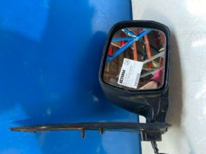 Toyota Estima ACR30W 06/00-02/06 RF Door Elec Mirror (5 Wire)