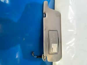 Toyota Estima ACR30W 06/00-02/06 LH Sunvisor