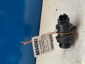 Toyota Wish ZNE10G 2003-2009 Washer Bottle Pump