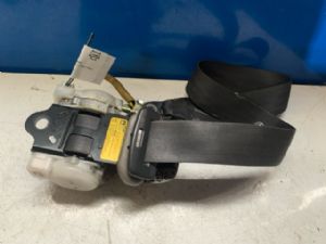 Toyota Caldina ST210 1997-2002 RF Seat Belt