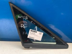 Toyota Wish ZNE10G 2003-2009 RF Quarter Glass