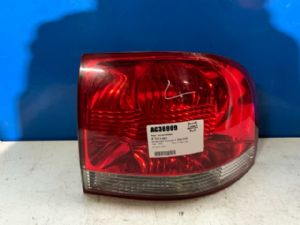 Volkswagen Touareg 7L 2002-2006 R Tail Light