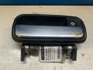 Toyota Hilux LN85 10/88-04/91 RF Door Exterior Handle