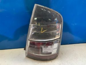 Toyota Prius NHW20 10/03-06/09 R Tail Light