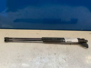 Toyota Prius NHW20 10/03-06/09 Tailgate Struts (Set)
