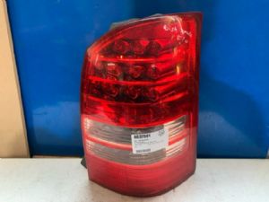 Toyota Wish ZNE10G 2003-2009 R Tail Light