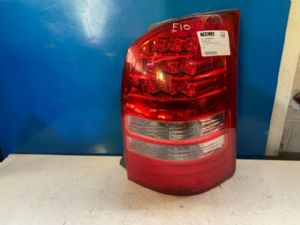 Toyota Wish ZNE10G 2003-2009 R Tail Light