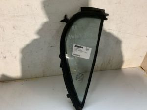 Toyota Hilux GUN126 4wd 05/15- onwards RR Door Quarter Glass