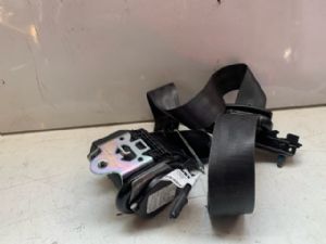 Ford Focus LW2 2012-on RF Seat Belt